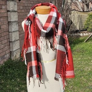 Plaid fringe trimmed scarf